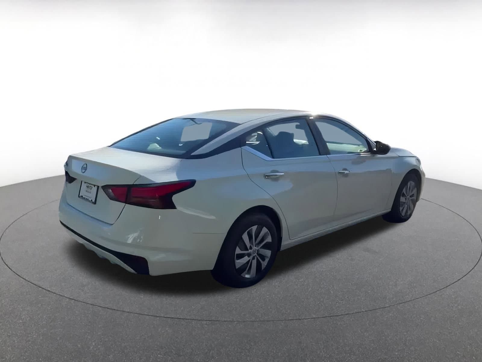 Thumbnail: 2024 Nissan Altima - 14