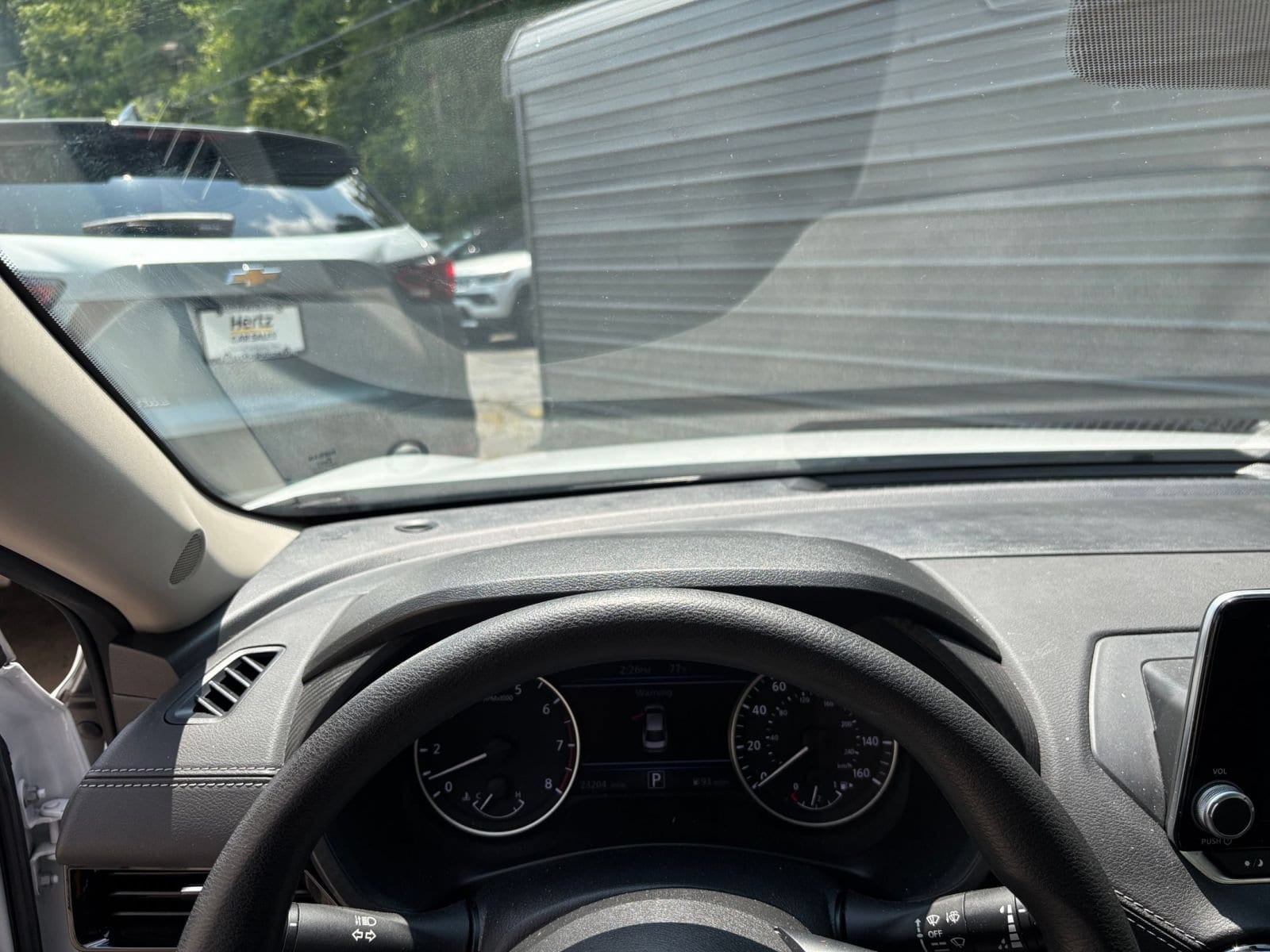 Thumbnail: 2025 Nissan Sentra - 24
