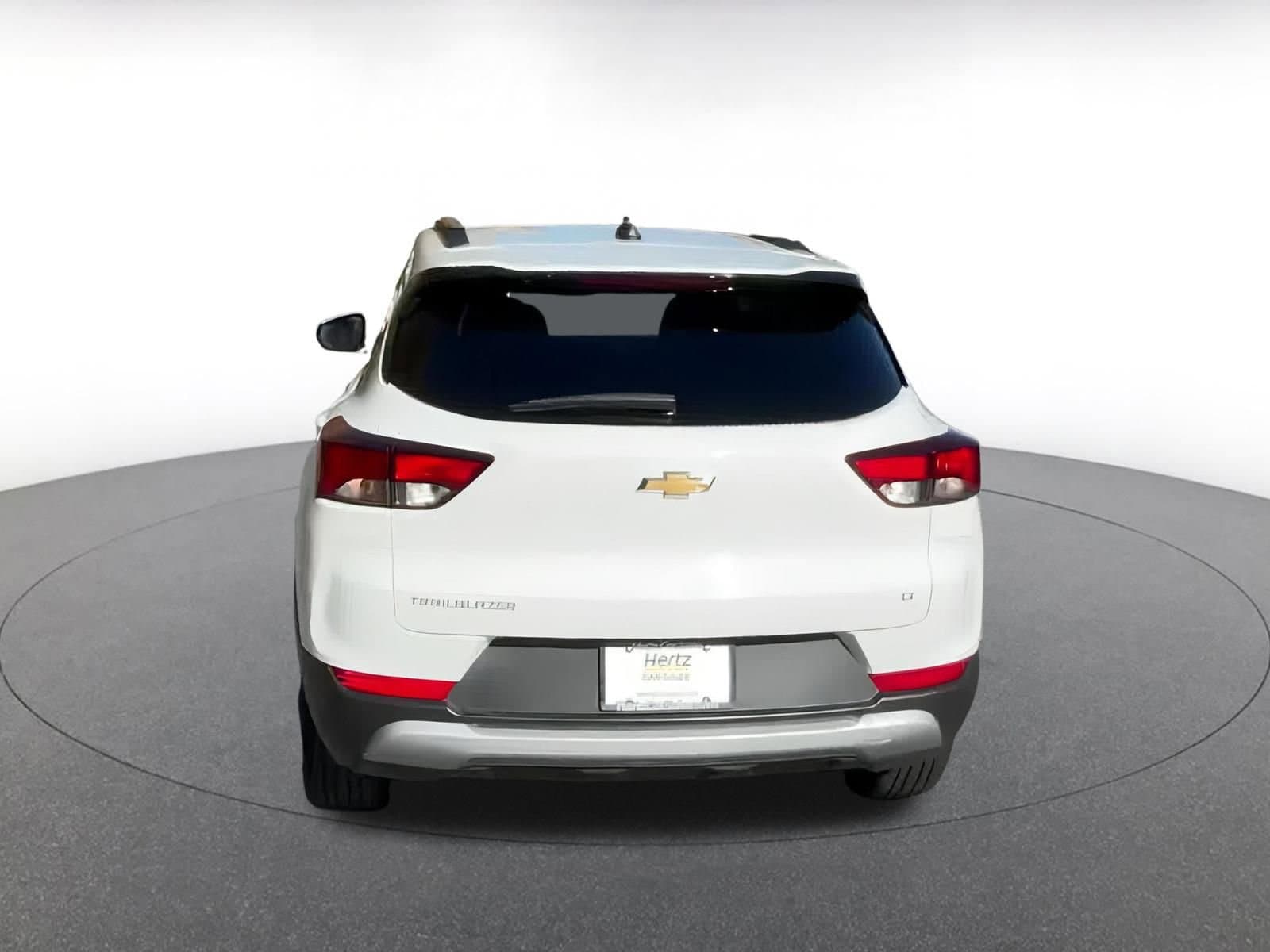 Thumbnail: 2025 Chevrolet TrailBlazer - 11