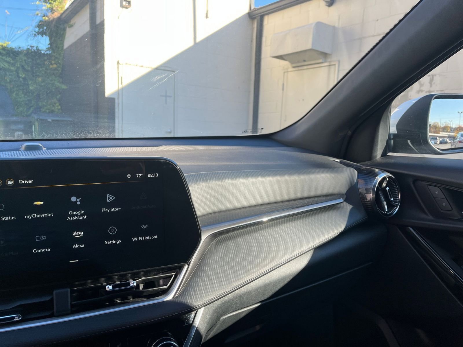 Thumbnail: 2025 Chevrolet Equinox - 31