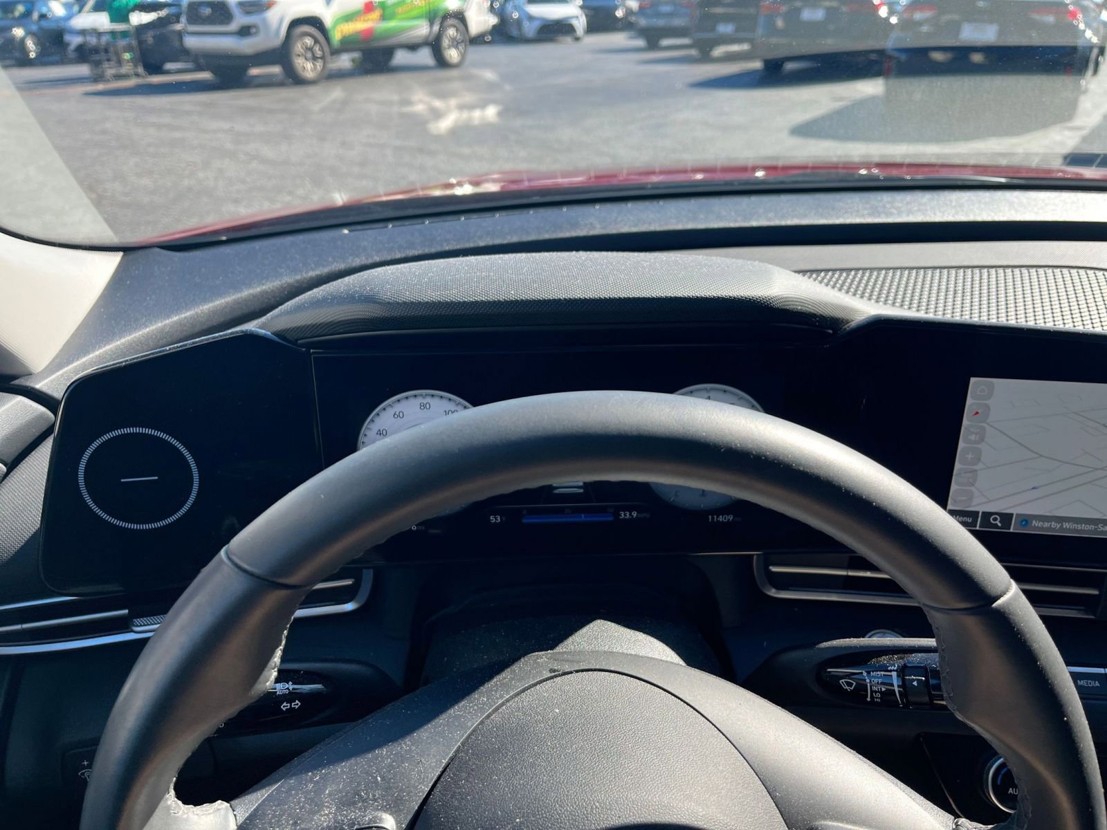 Thumbnail: 2025 Hyundai Elantra - 30