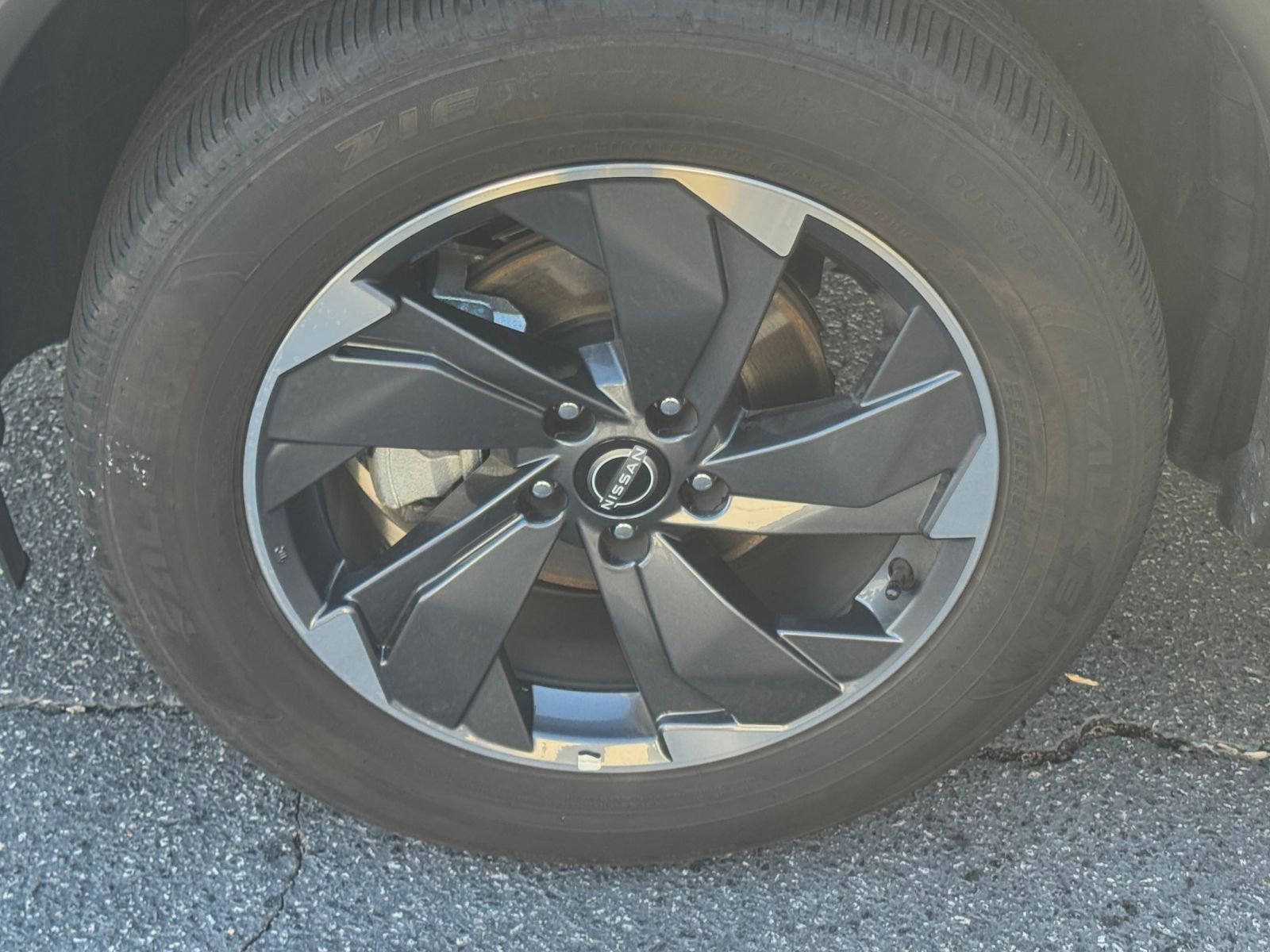 Thumbnail: 2025 Nissan Rogue - 23