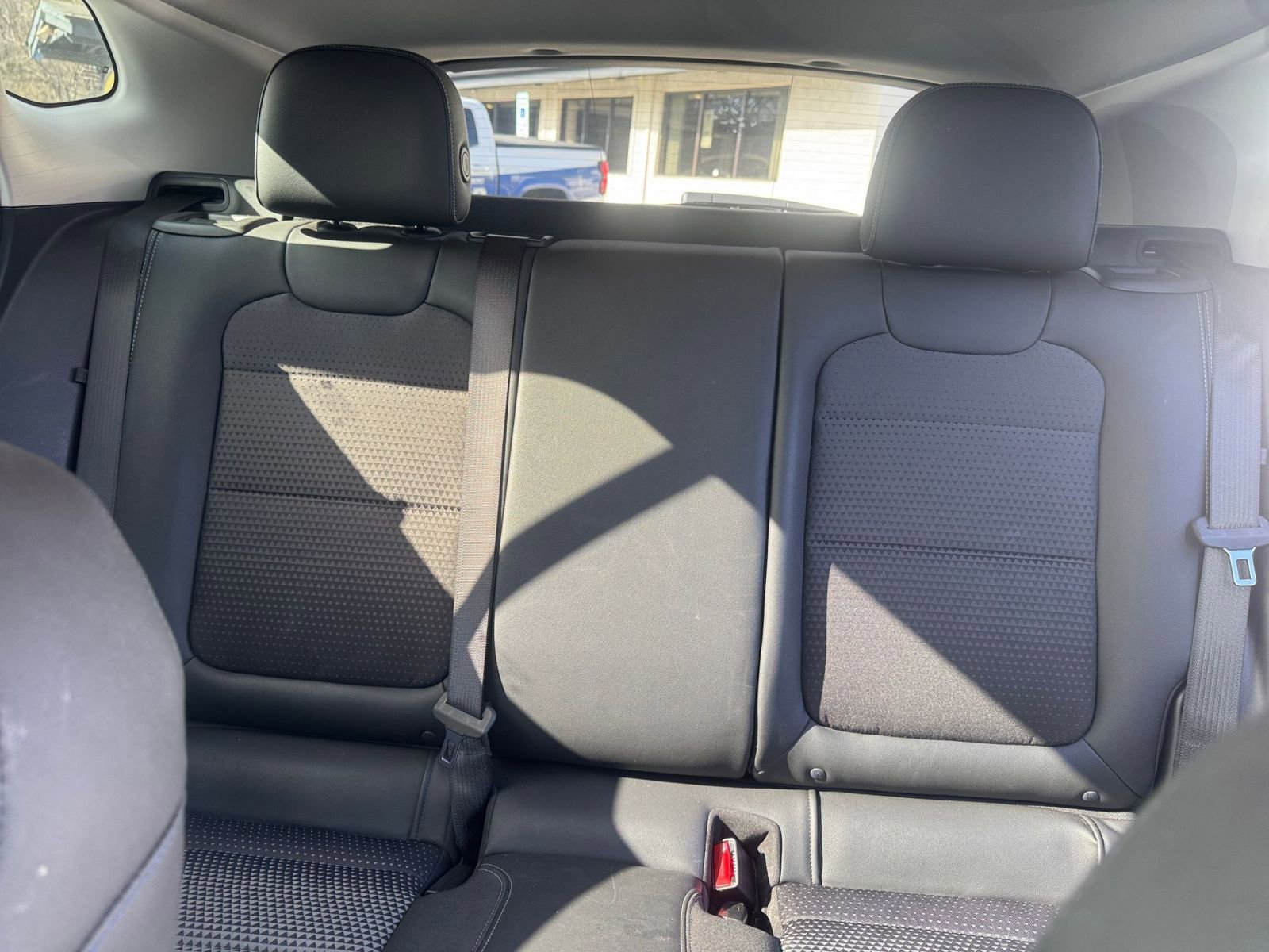 Thumbnail: 2025 Chevrolet Trax - 32