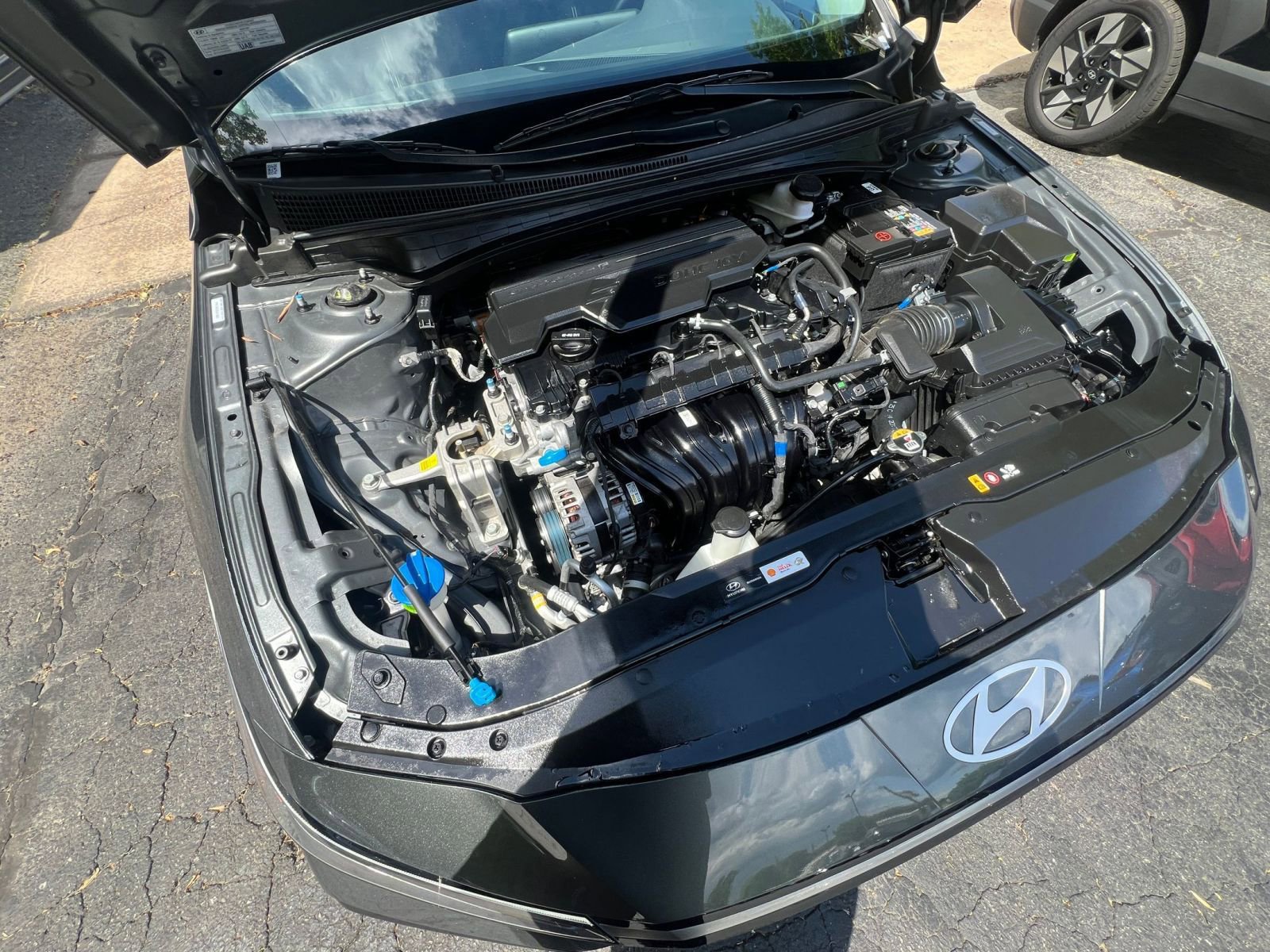 Thumbnail: 2025 Hyundai Elantra - 28