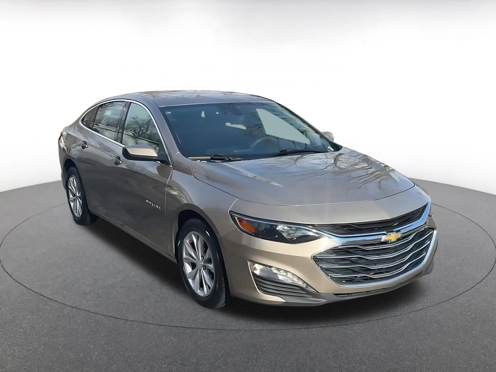 Thumbnail: 2024 Chevrolet Malibu - 2