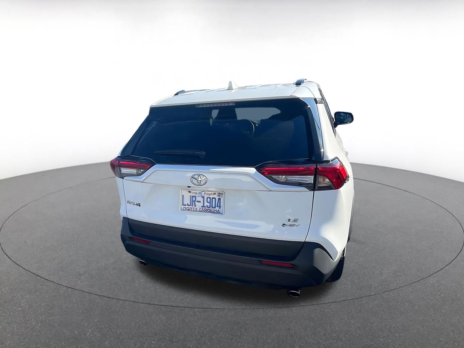 Thumbnail: 2025 Toyota RAV4 - 10