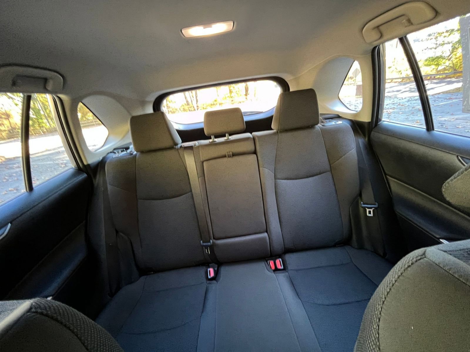 Thumbnail: 2025 Toyota RAV4 - 34