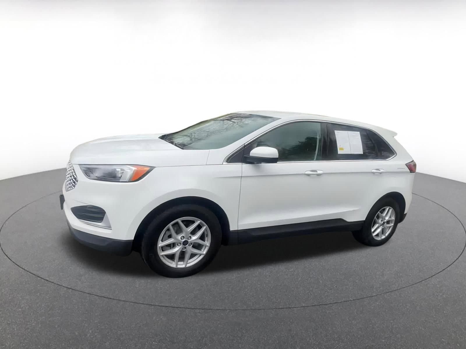 Thumbnail: 2024 Ford Edge - 8