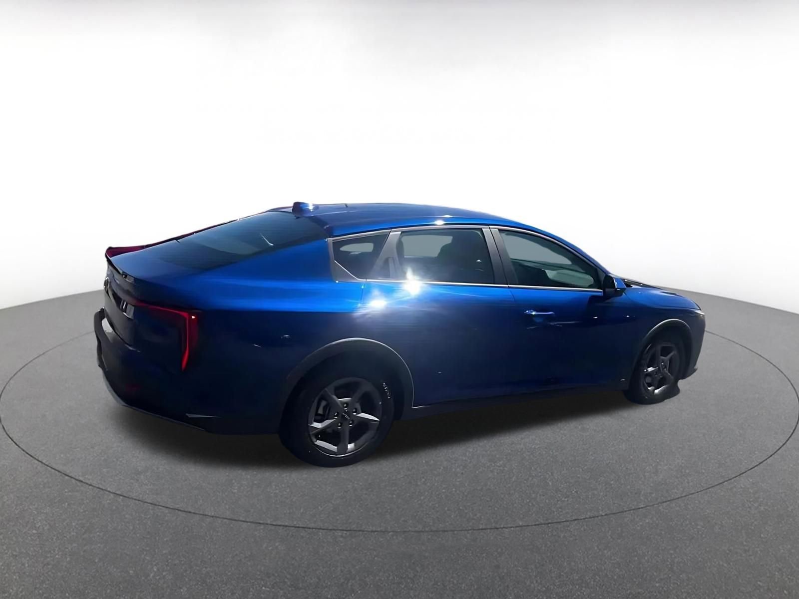 Thumbnail: 2025 Kia K4 - 14