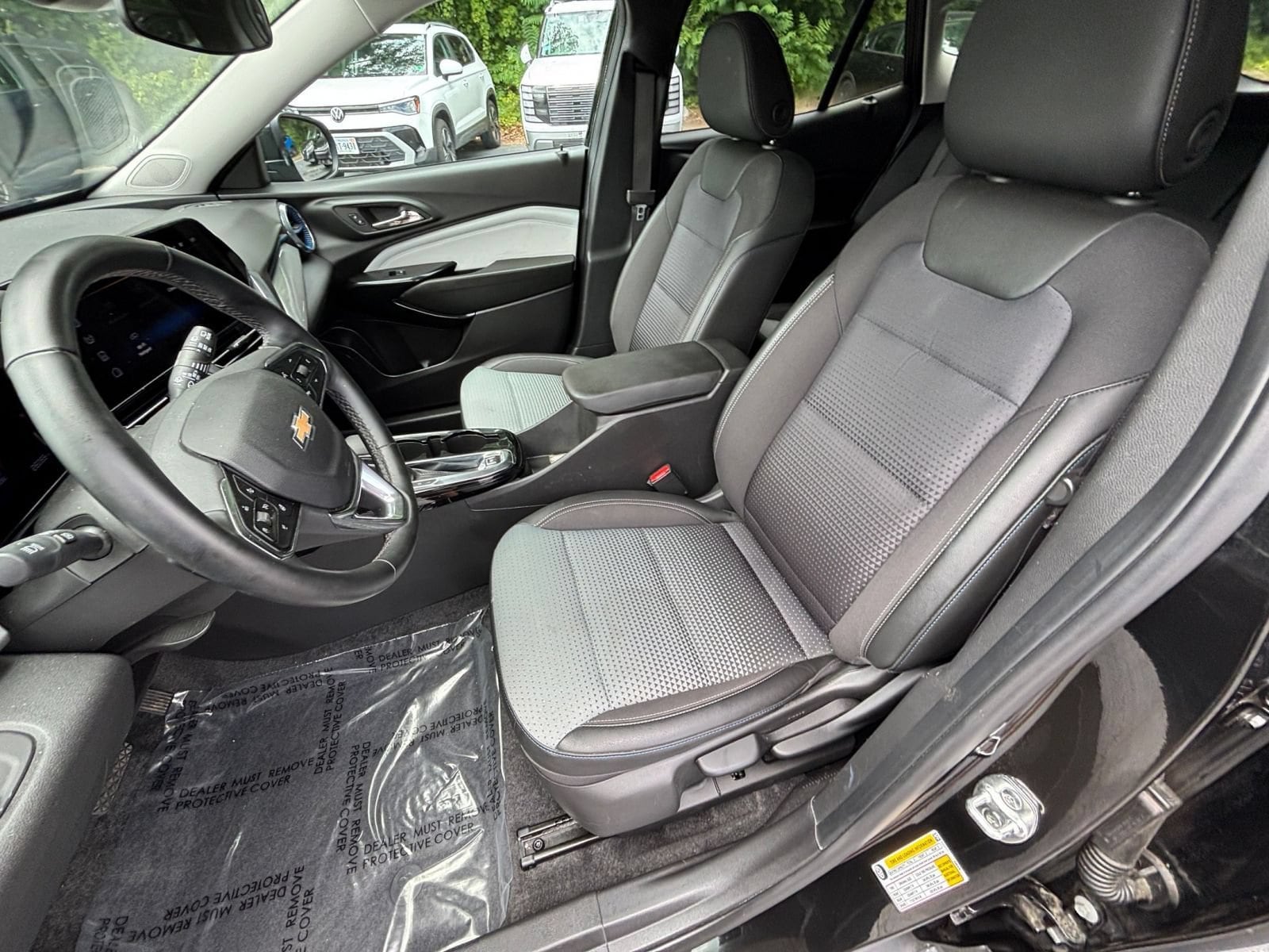 Thumbnail: 2025 Chevrolet Trax - 26