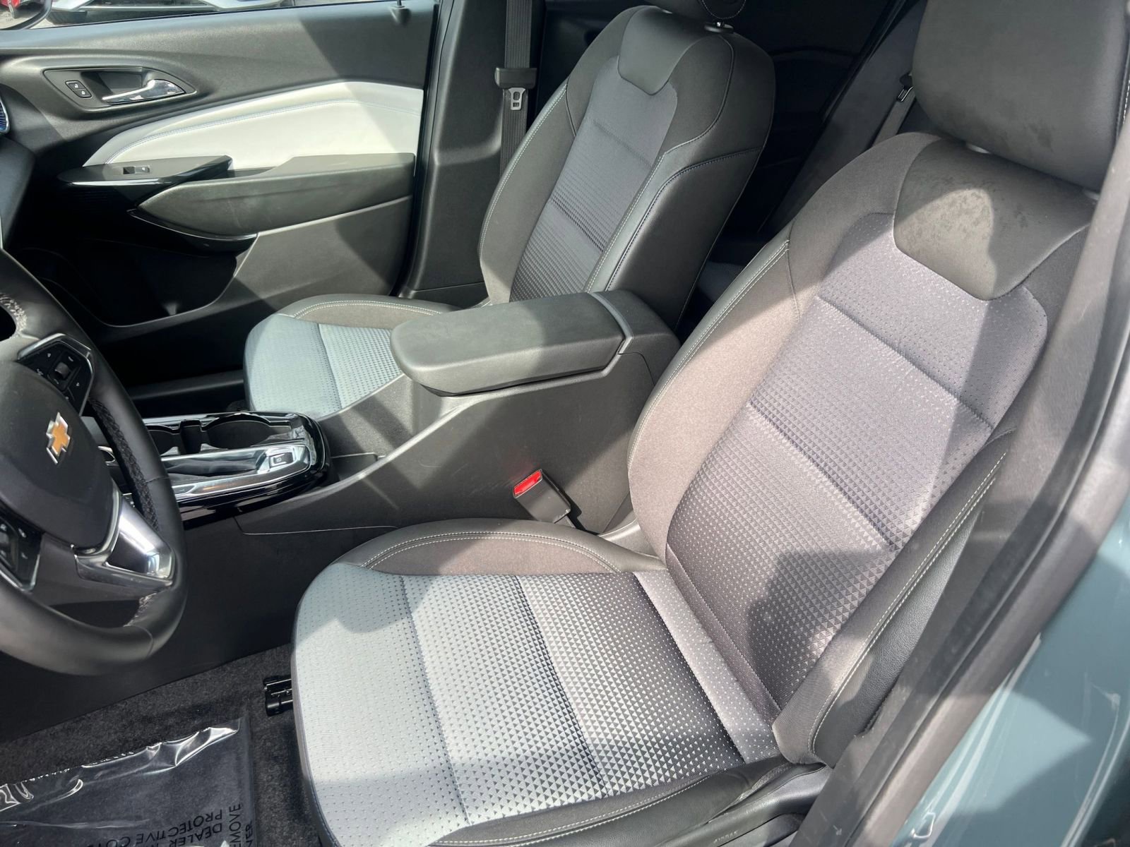 Thumbnail: 2025 Chevrolet Trax - 22