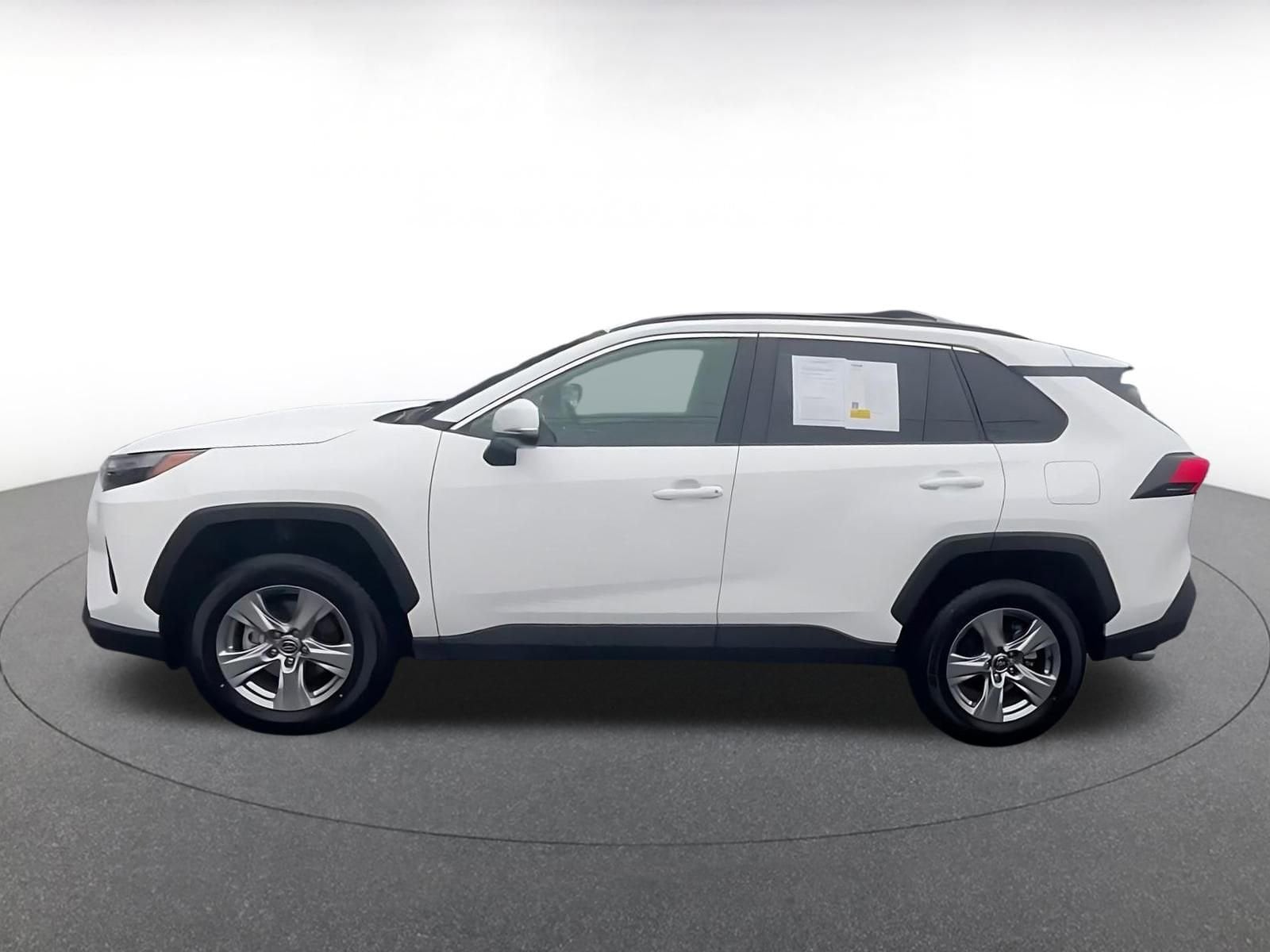 Thumbnail: 2025 Toyota RAV4 - 9