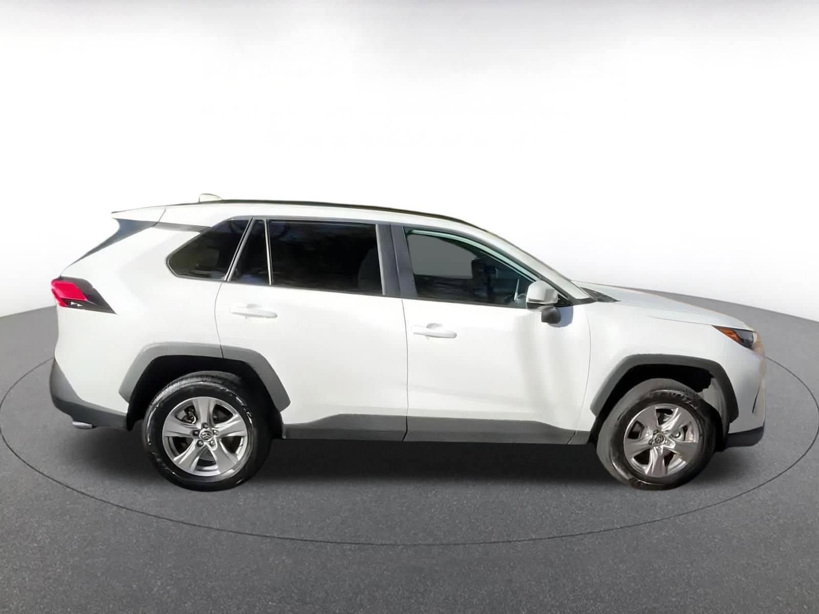 Thumbnail: 2025 Toyota RAV4 - 16