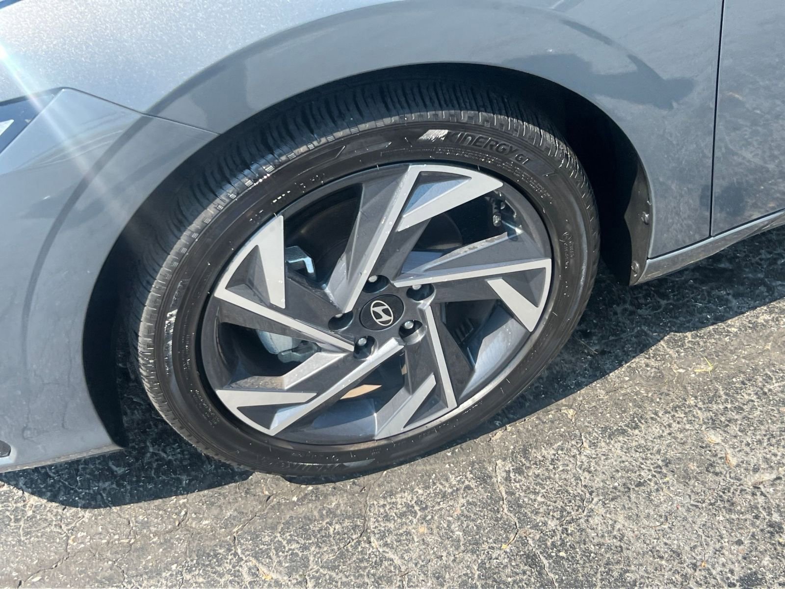 Thumbnail: 2025 Hyundai Elantra - 27