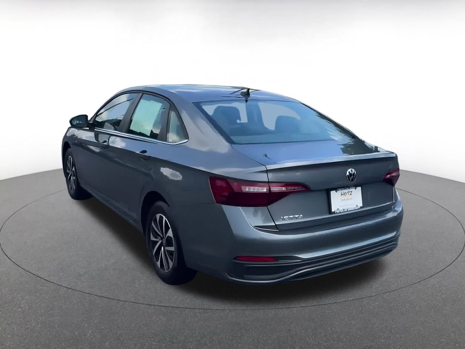 Thumbnail: 2024 Volkswagen Jetta - 12