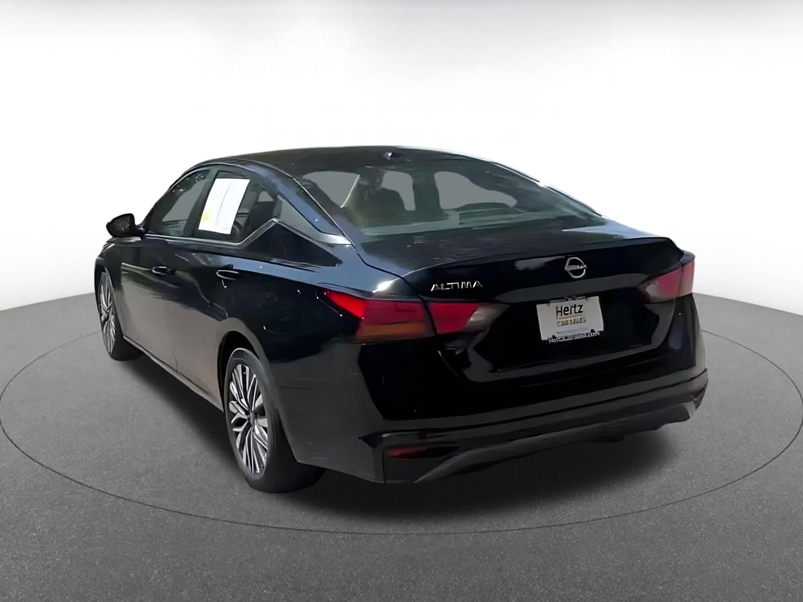 Thumbnail: 2026 Nissan Altima - 9