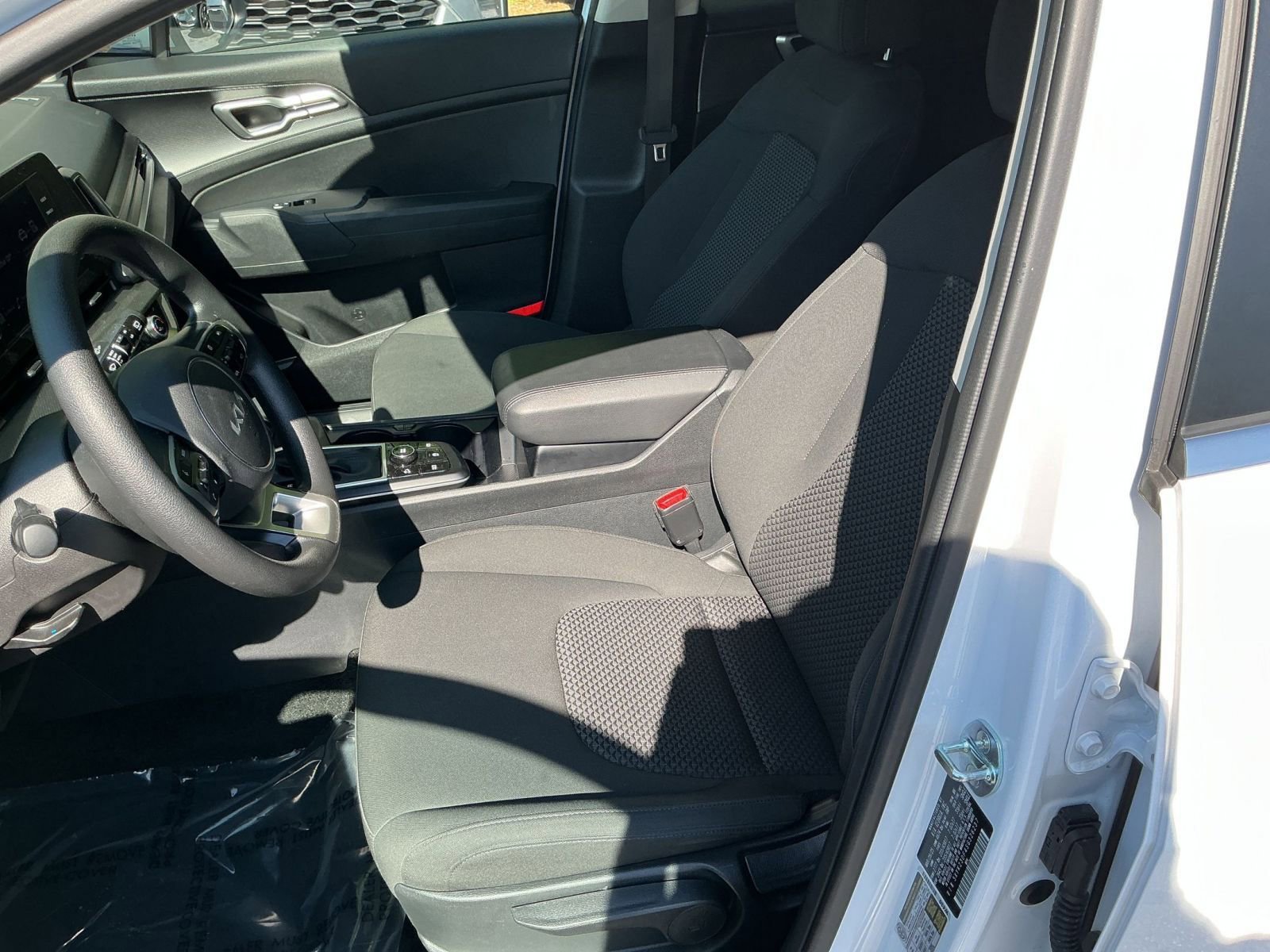 Thumbnail: 2025 Kia Sportage - 31