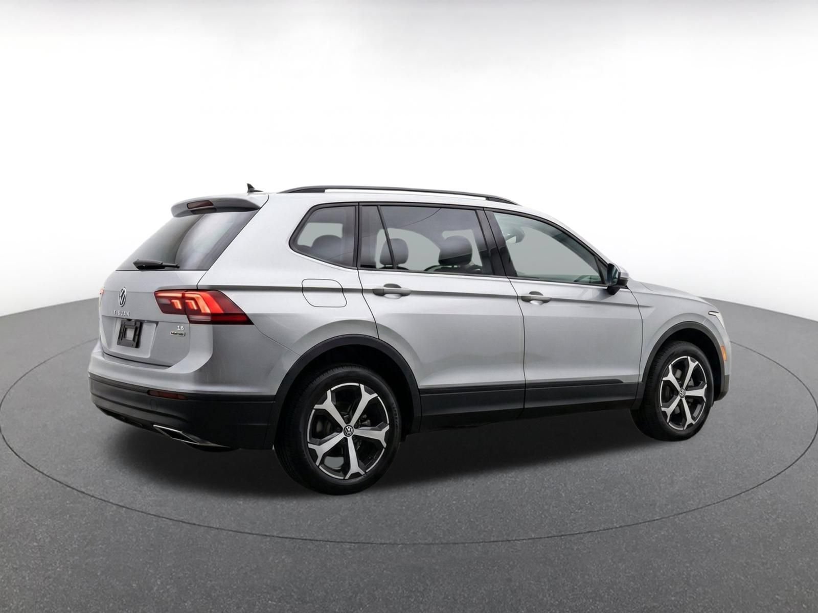 Thumbnail: 2026 Volkswagen Tiguan - 8