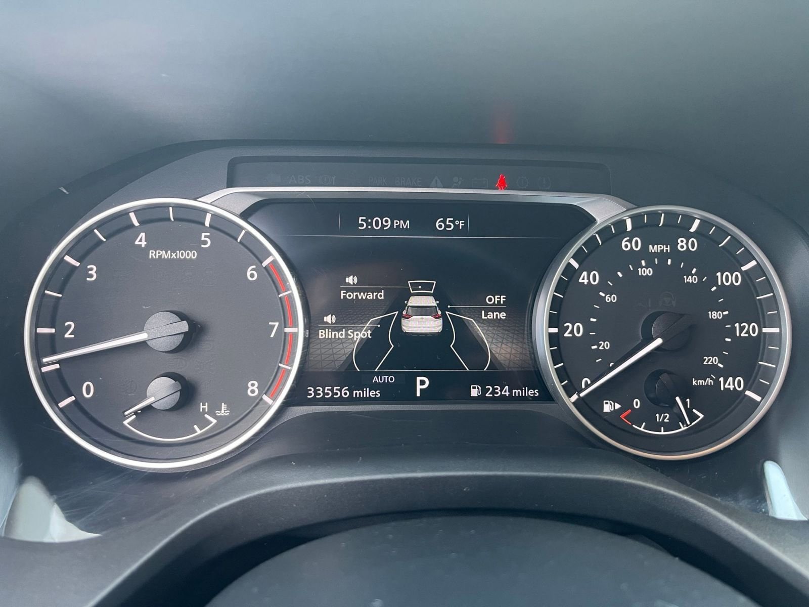 2024 Nissan Rogue SV 34