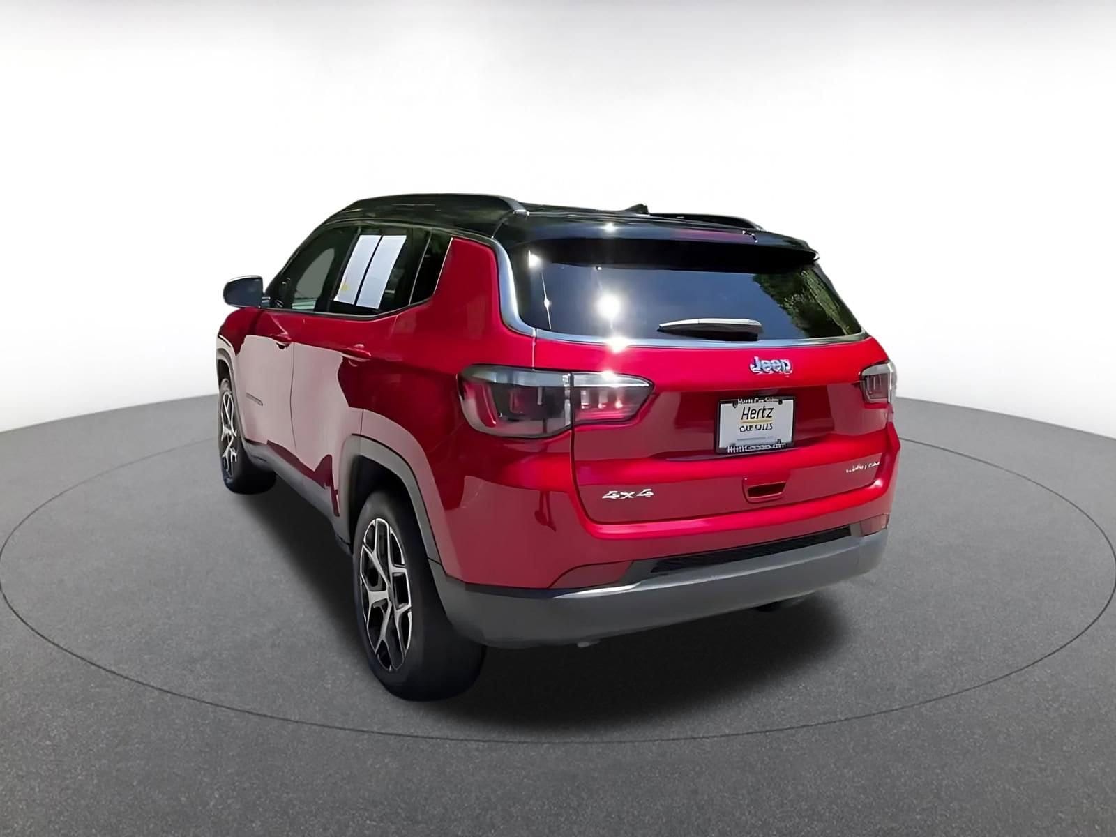 Thumbnail: 2025 Jeep Compass - 11