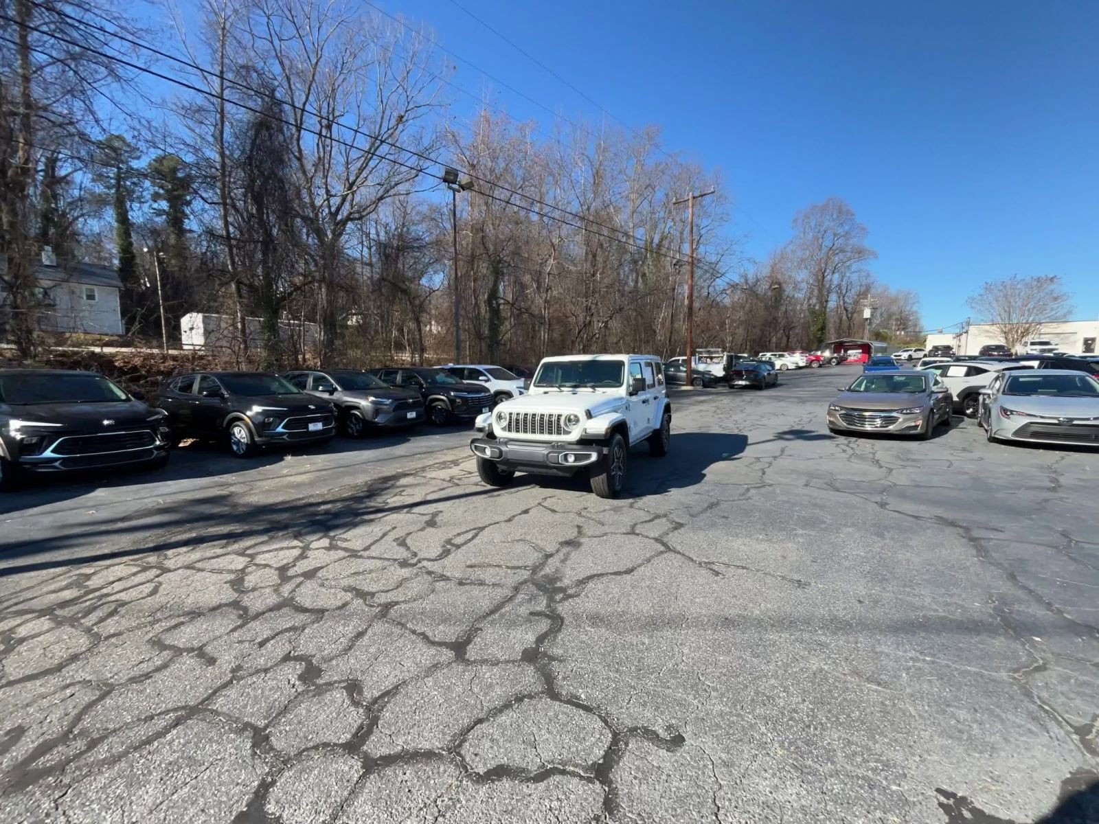 Thumbnail: 2025 Jeep Wrangler - 15