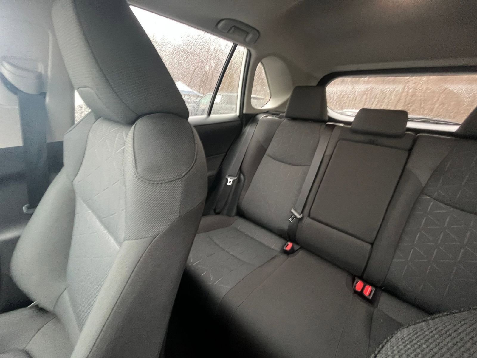 Thumbnail: 2025 Toyota RAV4 - 34