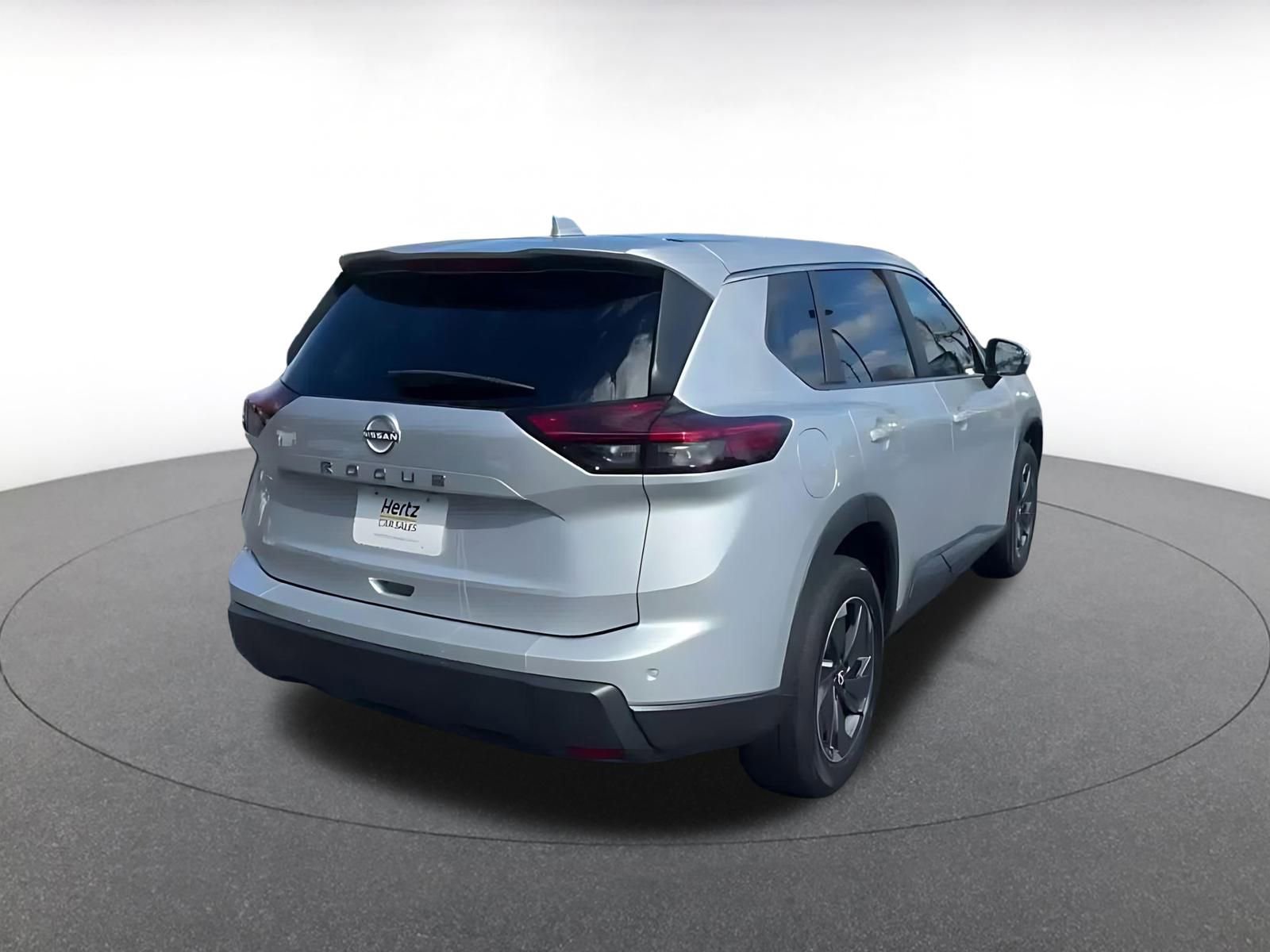 Thumbnail: 2025 Nissan Rogue - 14