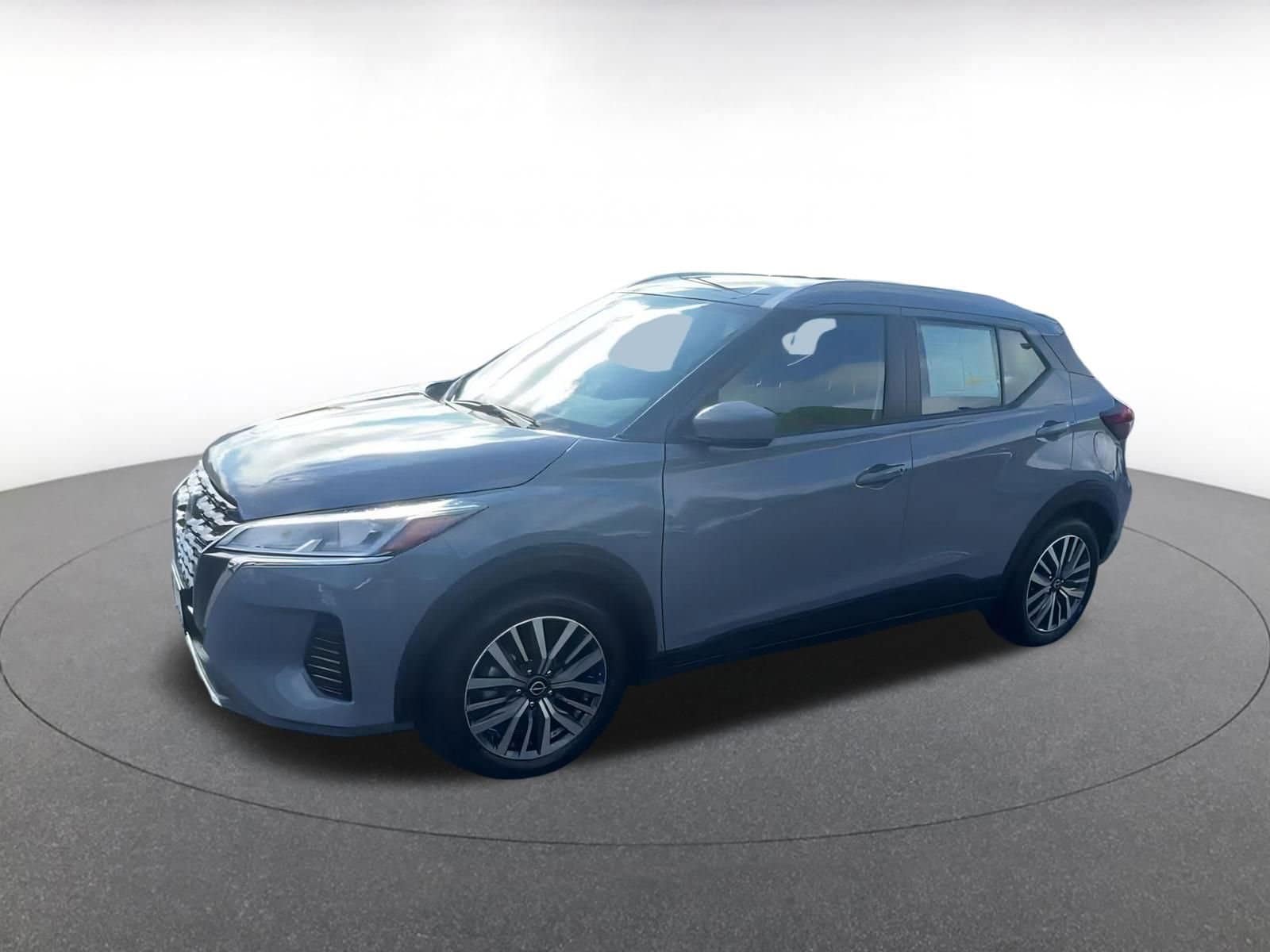 2024 Nissan Kicks SV 7