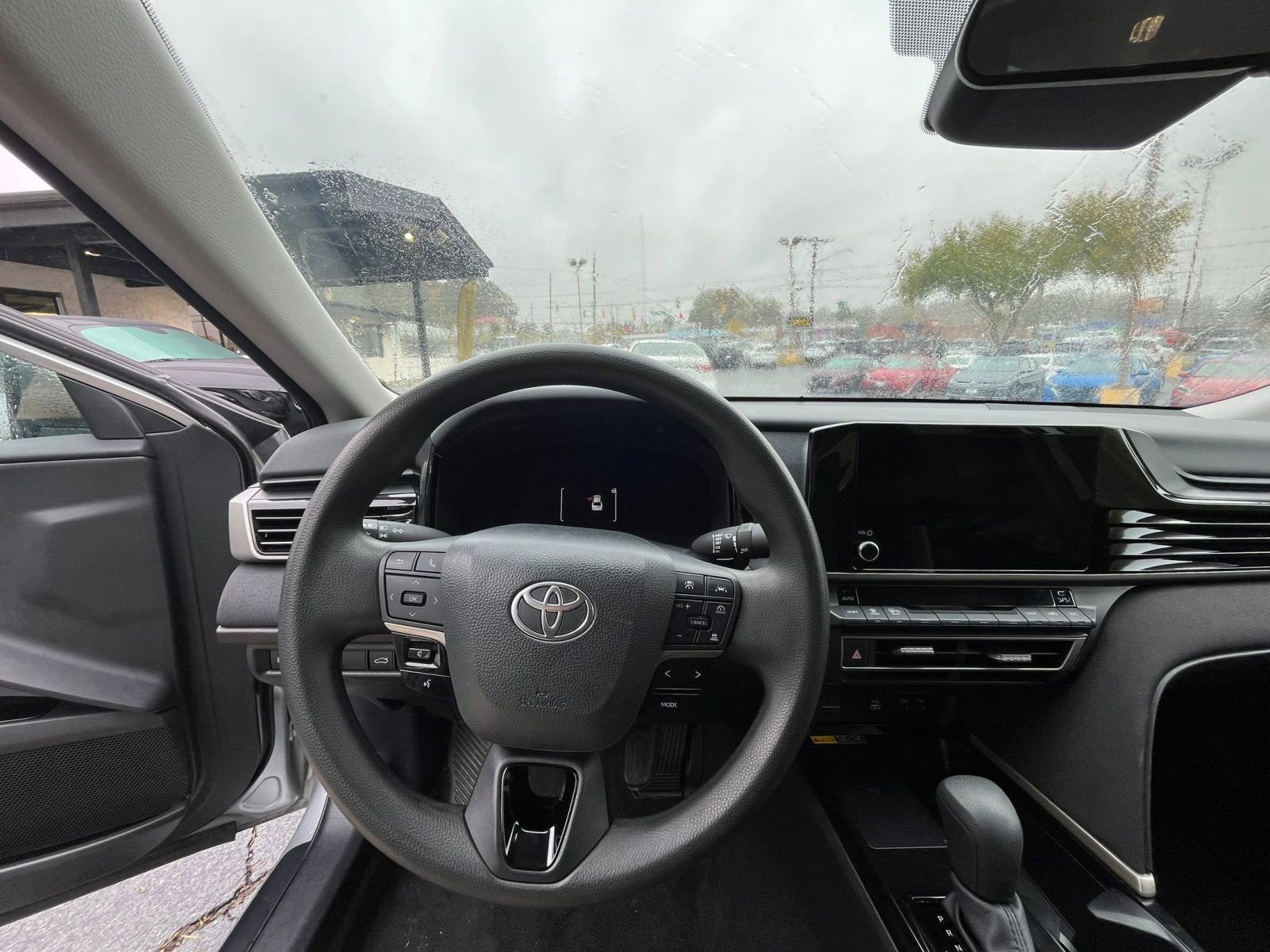 Thumbnail: 2025 Toyota Camry - 30