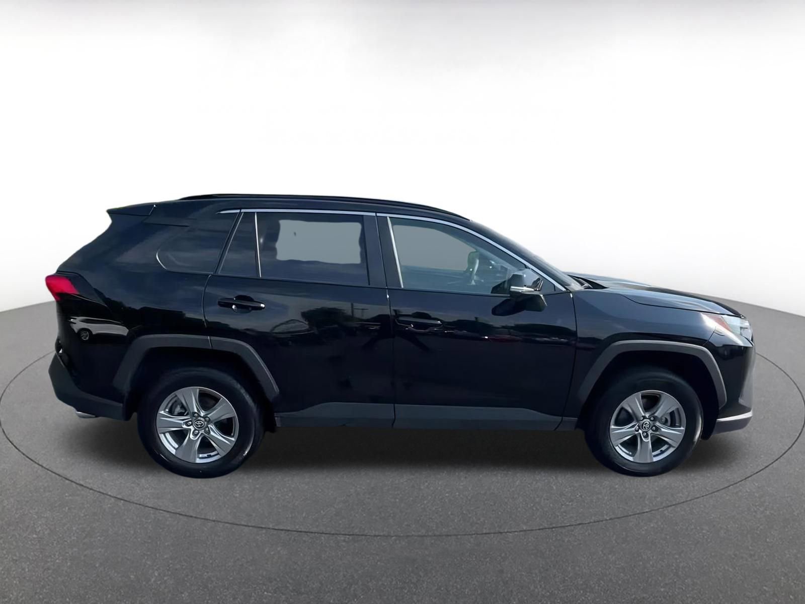 Thumbnail: 2024 Toyota RAV4 - 16