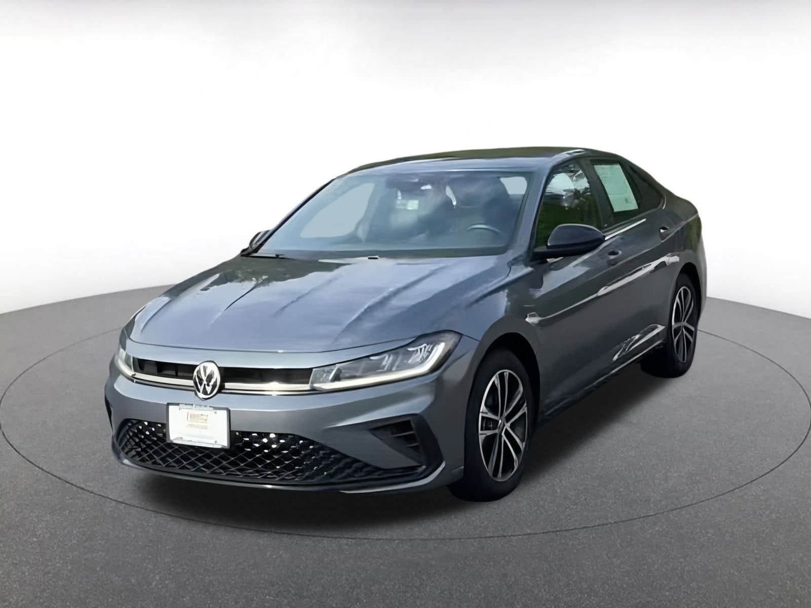Thumbnail: 2025 Volkswagen Jetta - 4