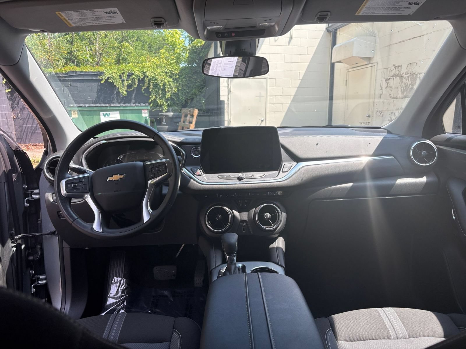 Thumbnail: 2025 Chevrolet Blazer - 28