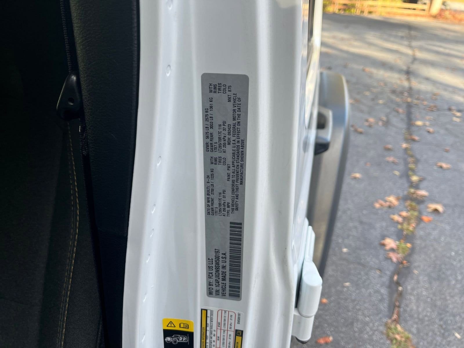 Thumbnail: 2025 Jeep Wrangler - 24