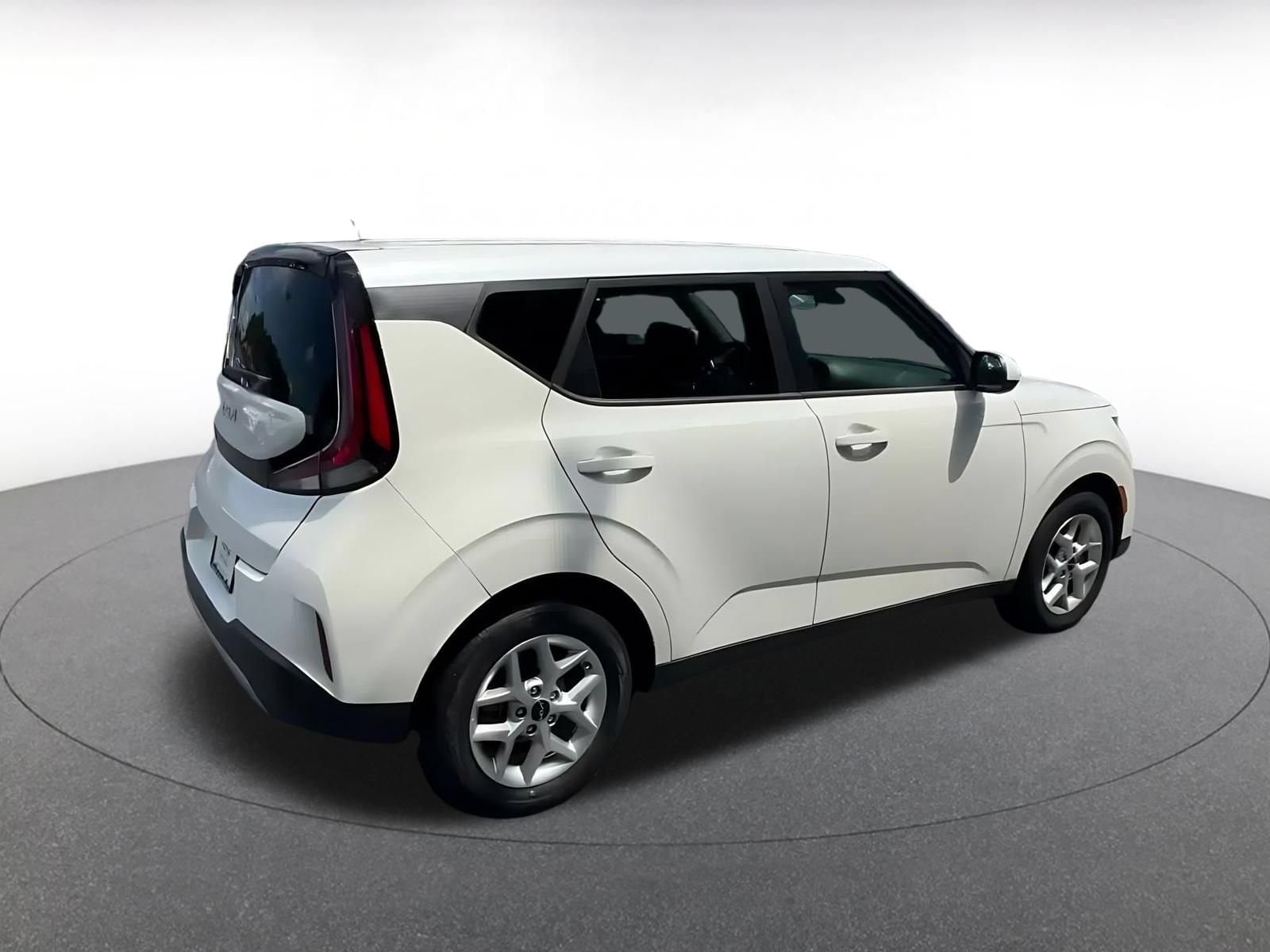 Thumbnail: 2025 Kia Soul - 14