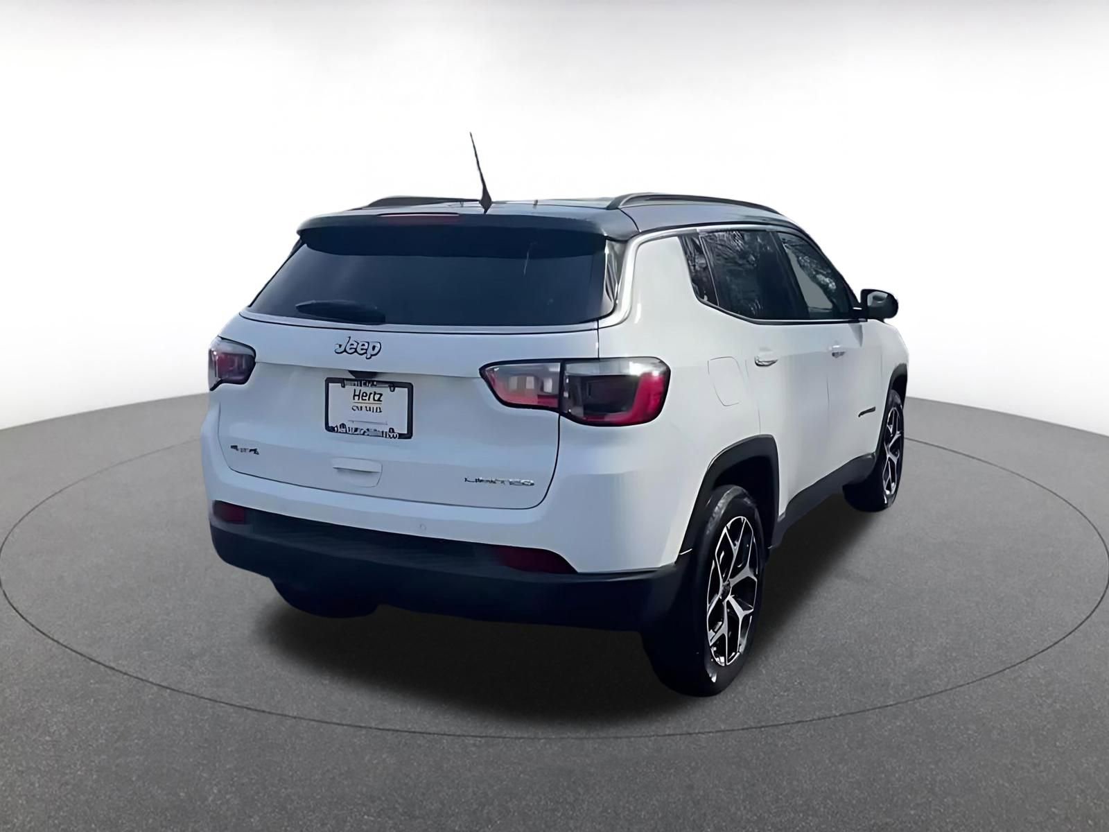 Thumbnail: 2025 Jeep Compass - 14