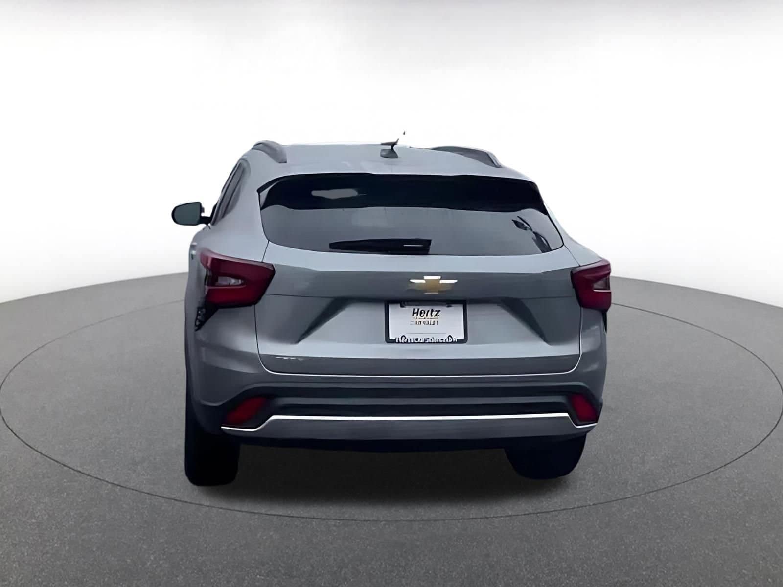 Thumbnail: 2025 Chevrolet Trax - 10