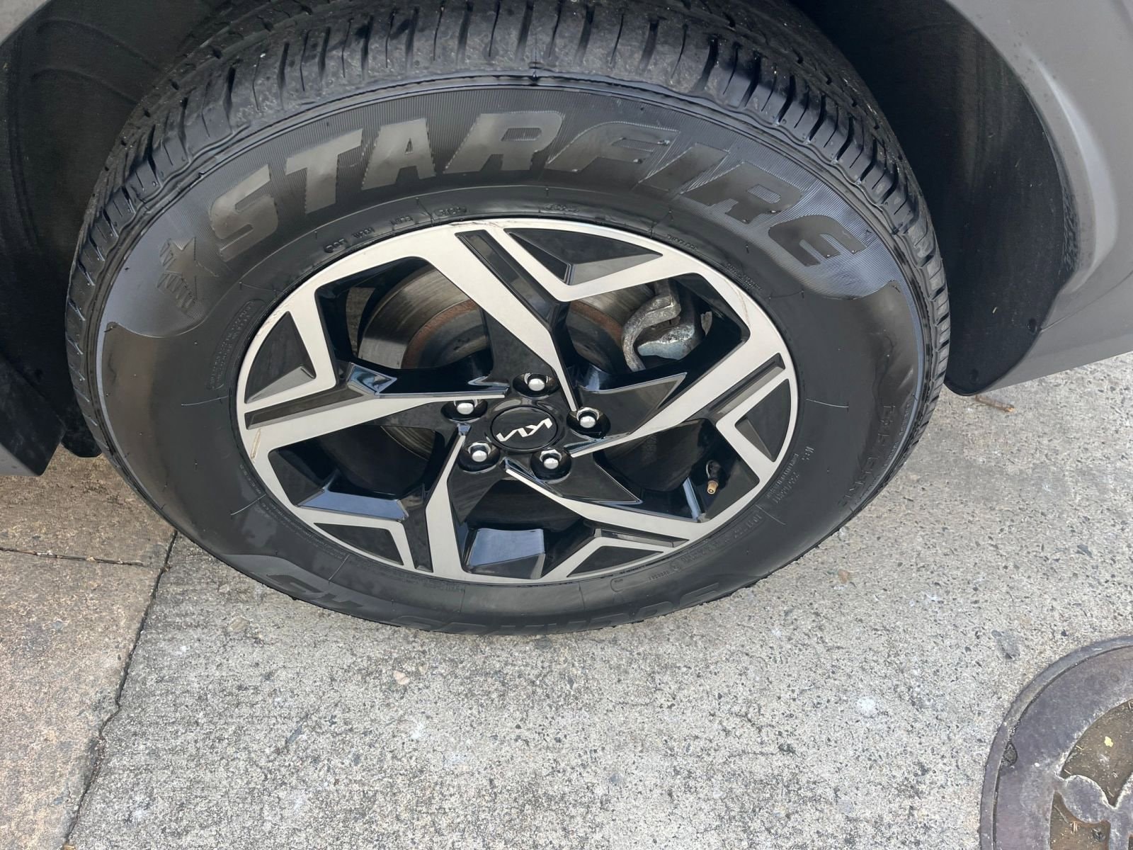 Thumbnail: 2024 Kia Sportage - 24