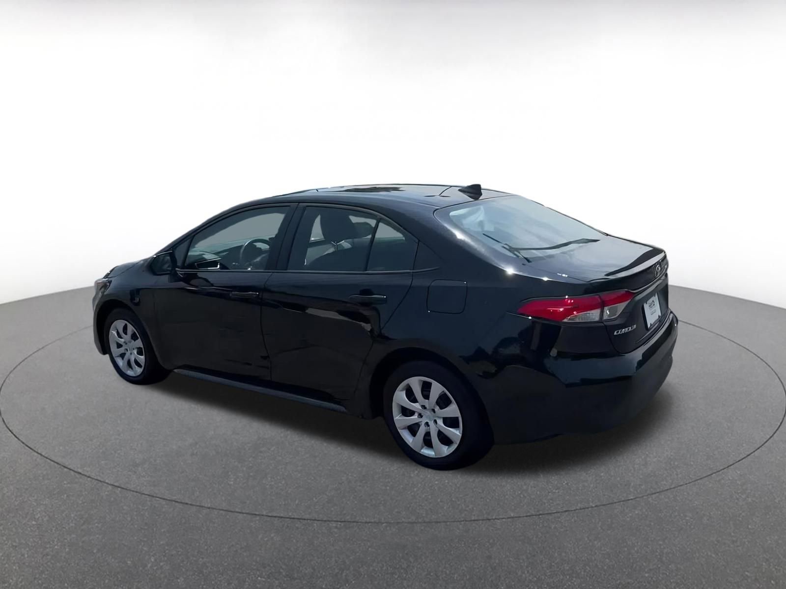 Thumbnail: 2024 Toyota Corolla - 8