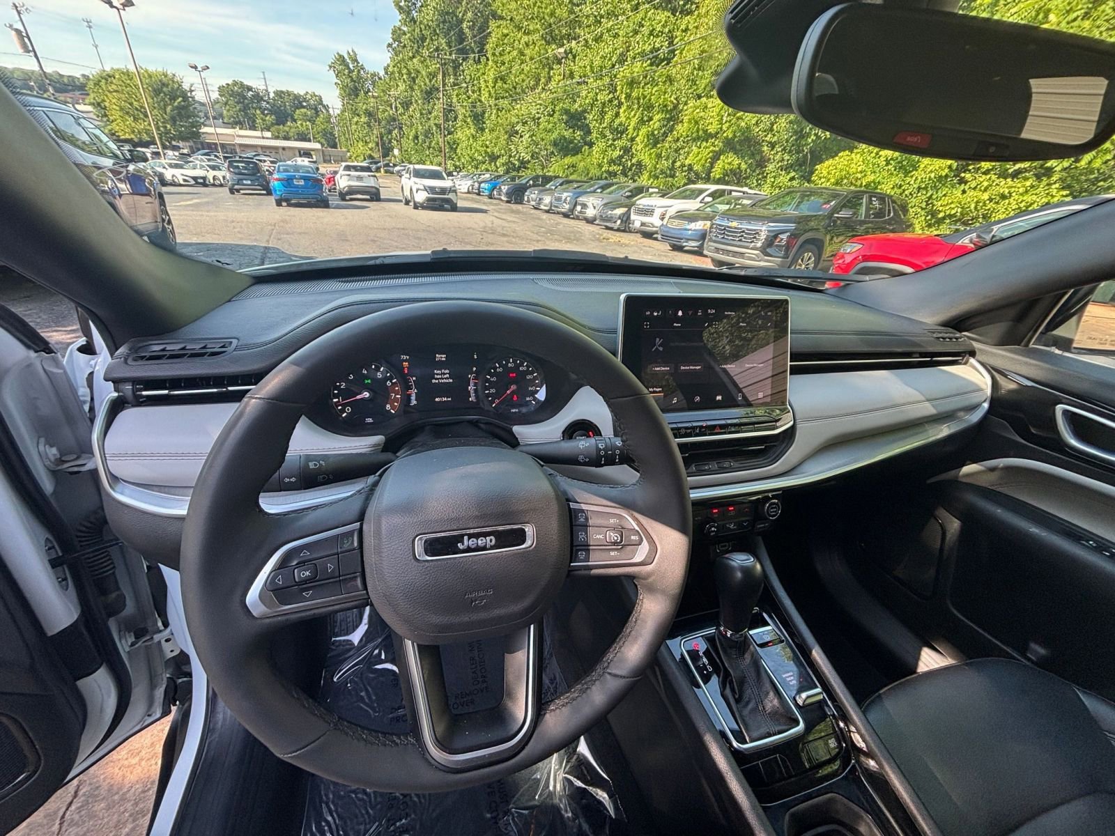 Thumbnail: 2025 Jeep Compass - 28