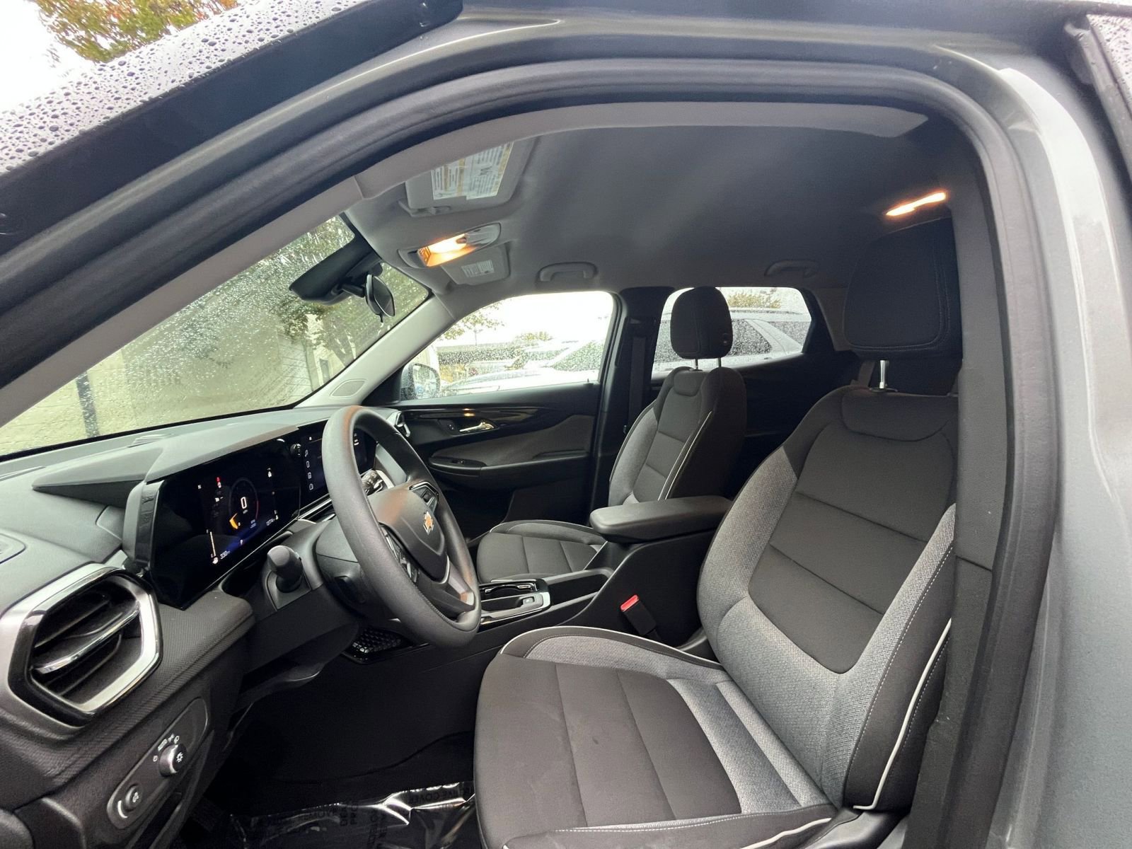 Thumbnail: 2025 Chevrolet TrailBlazer - 23