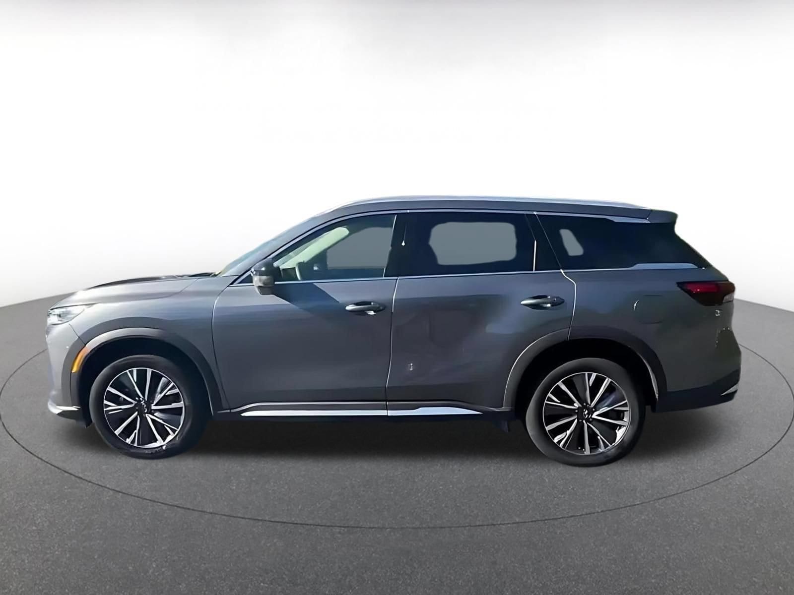 Thumbnail: 2026 INFINITI QX60 - 8