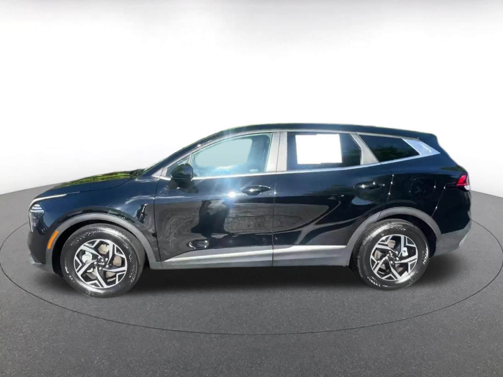 Thumbnail: 2025 Kia Sportage - 7
