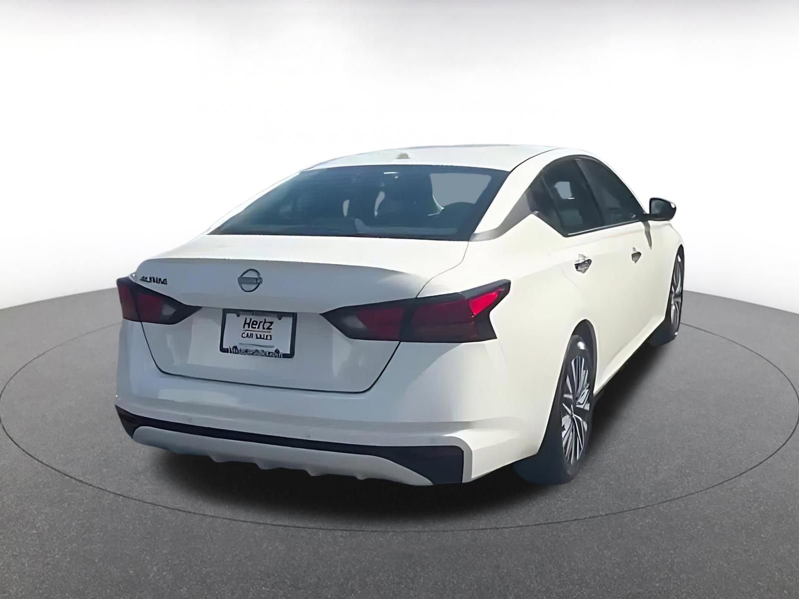 Thumbnail: 2025 Nissan Altima - 14