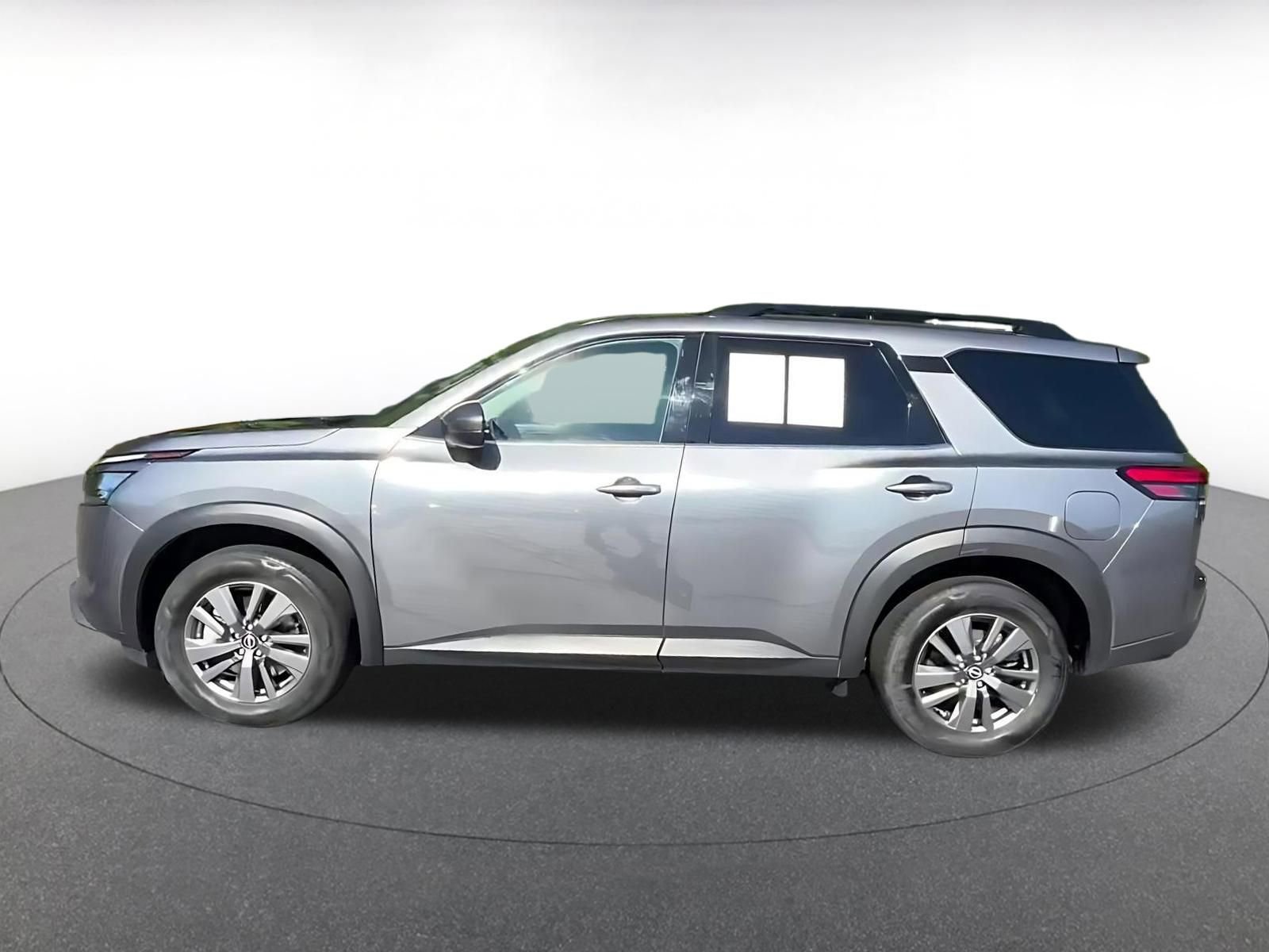 Thumbnail: 2025 Nissan Pathfinder - 9