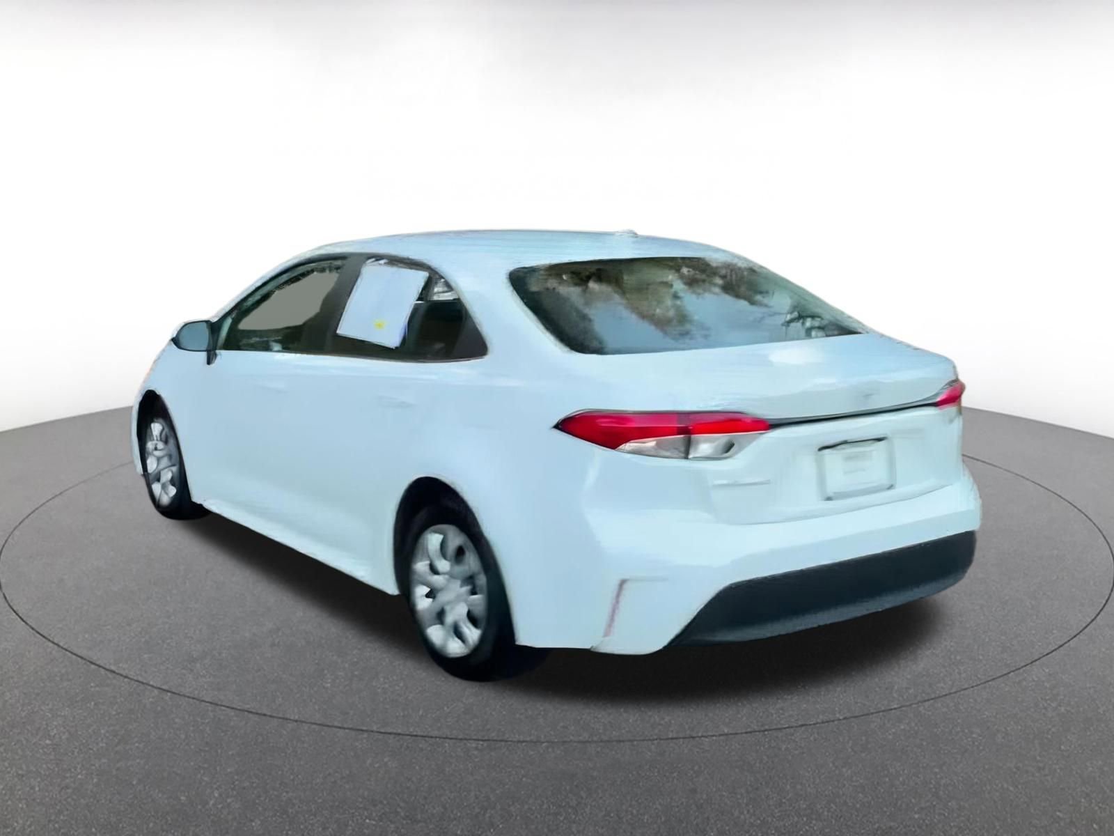 Thumbnail: 2025 Toyota Corolla - 11