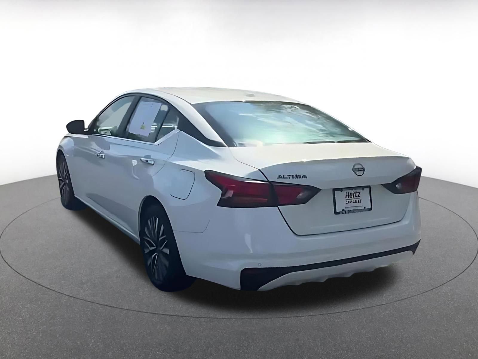 Thumbnail: 2025 Nissan Altima - 11