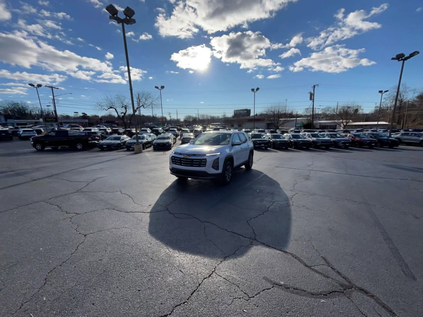 Thumbnail: 2025 Chevrolet Equinox - 16