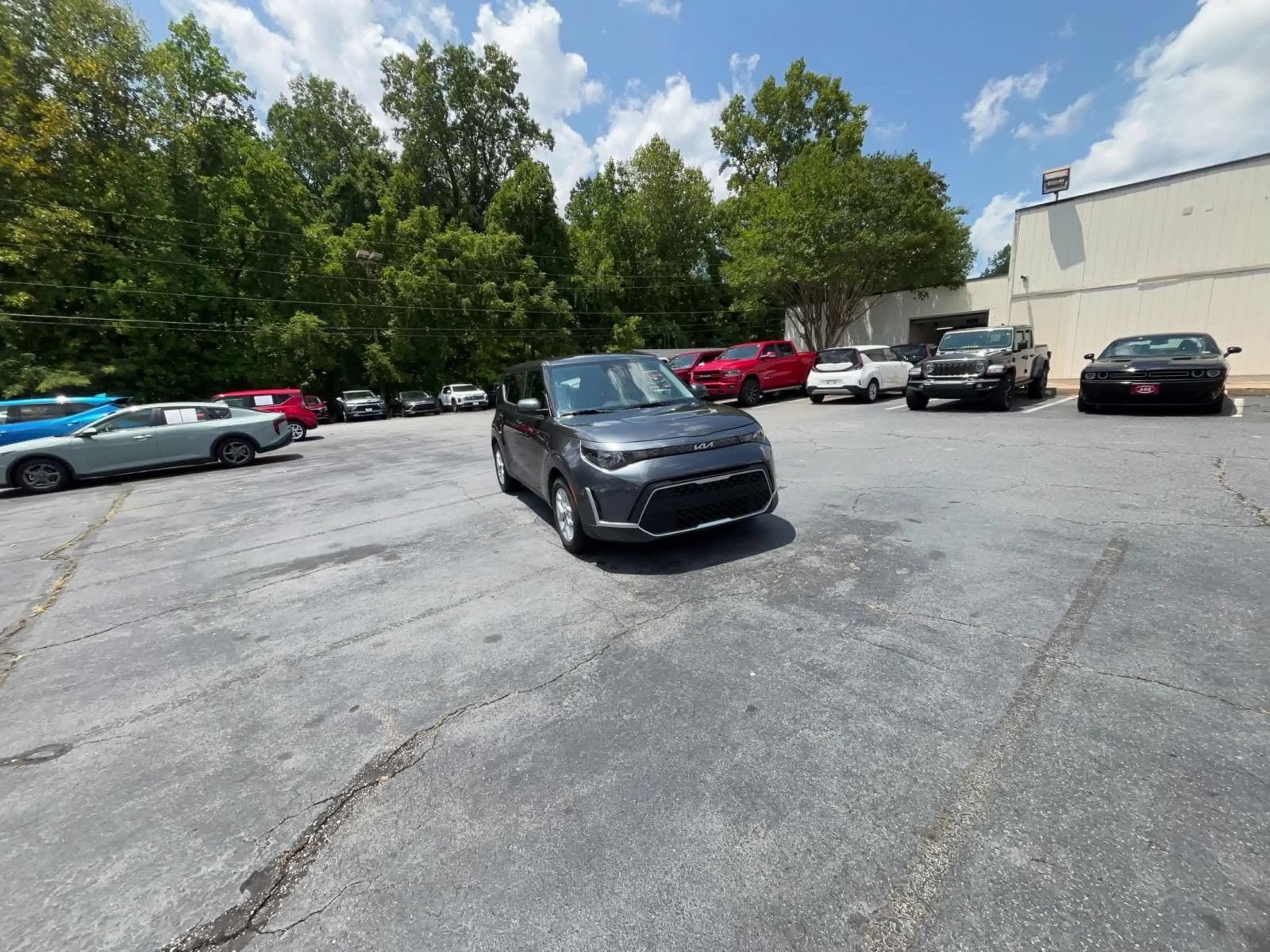 Thumbnail: 2025 Kia Soul - 15