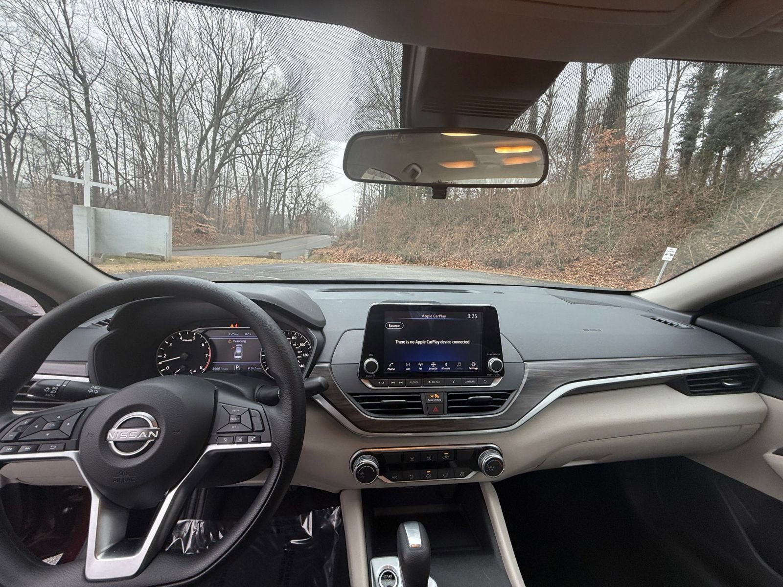 Thumbnail: 2025 Nissan Altima - 32