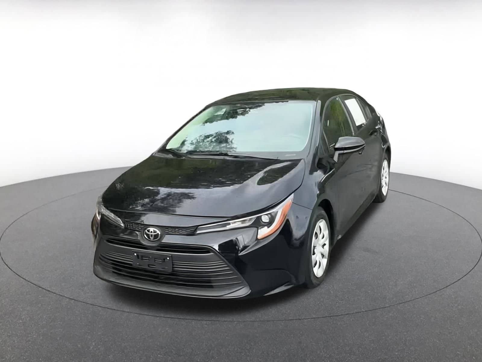 Thumbnail: 2024 Toyota Corolla - 4